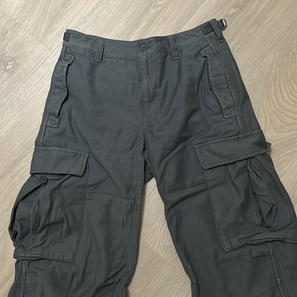 Aritzia Pants - Aritzia Dark Gray Cargo Pants